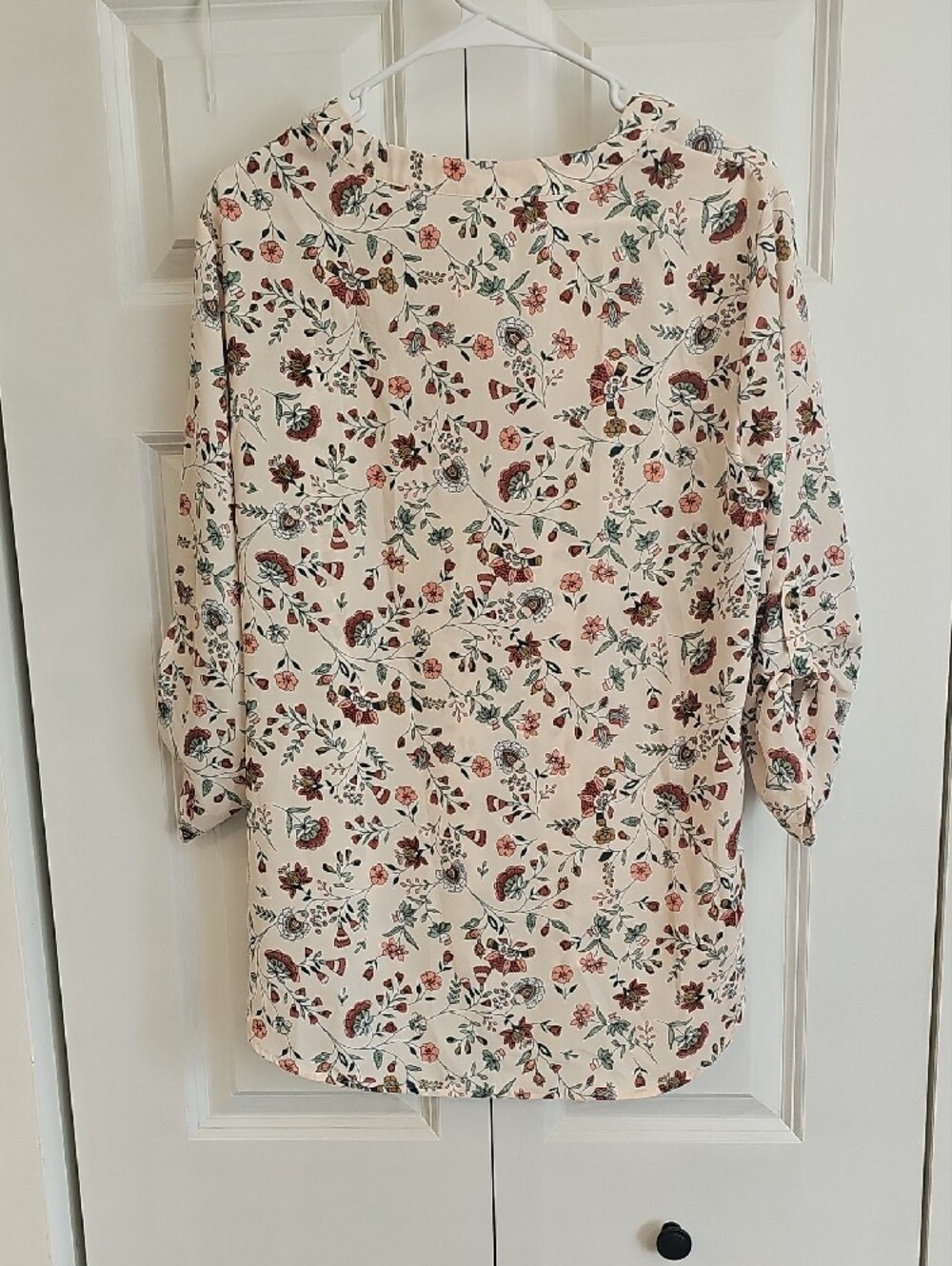Maurices Cream Floral V-Neck Blouse with Rose & Green Accents - Picture 6 of 6